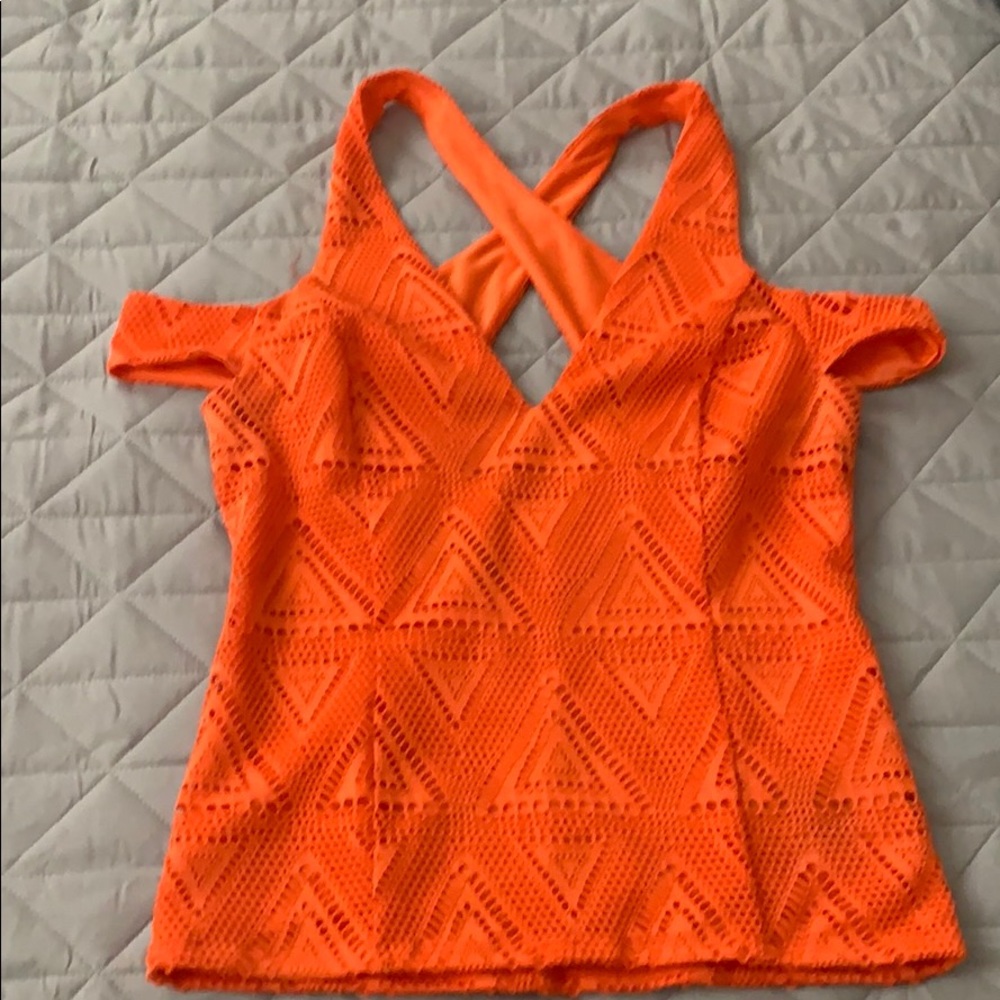 Bebe Cold Shoulder Top!